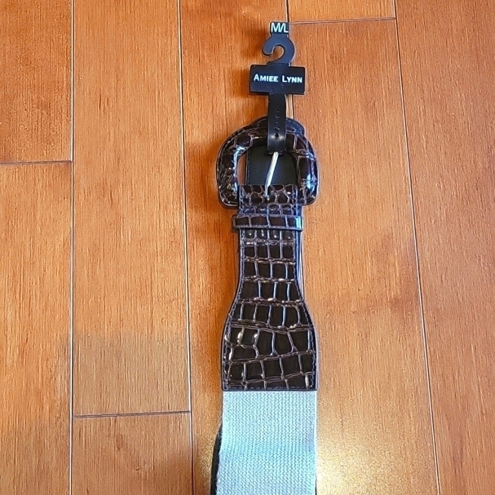 NEW AMIEE LYNN Belt Faux Croc Embossed Leather w/ Stretch Material sz M/L